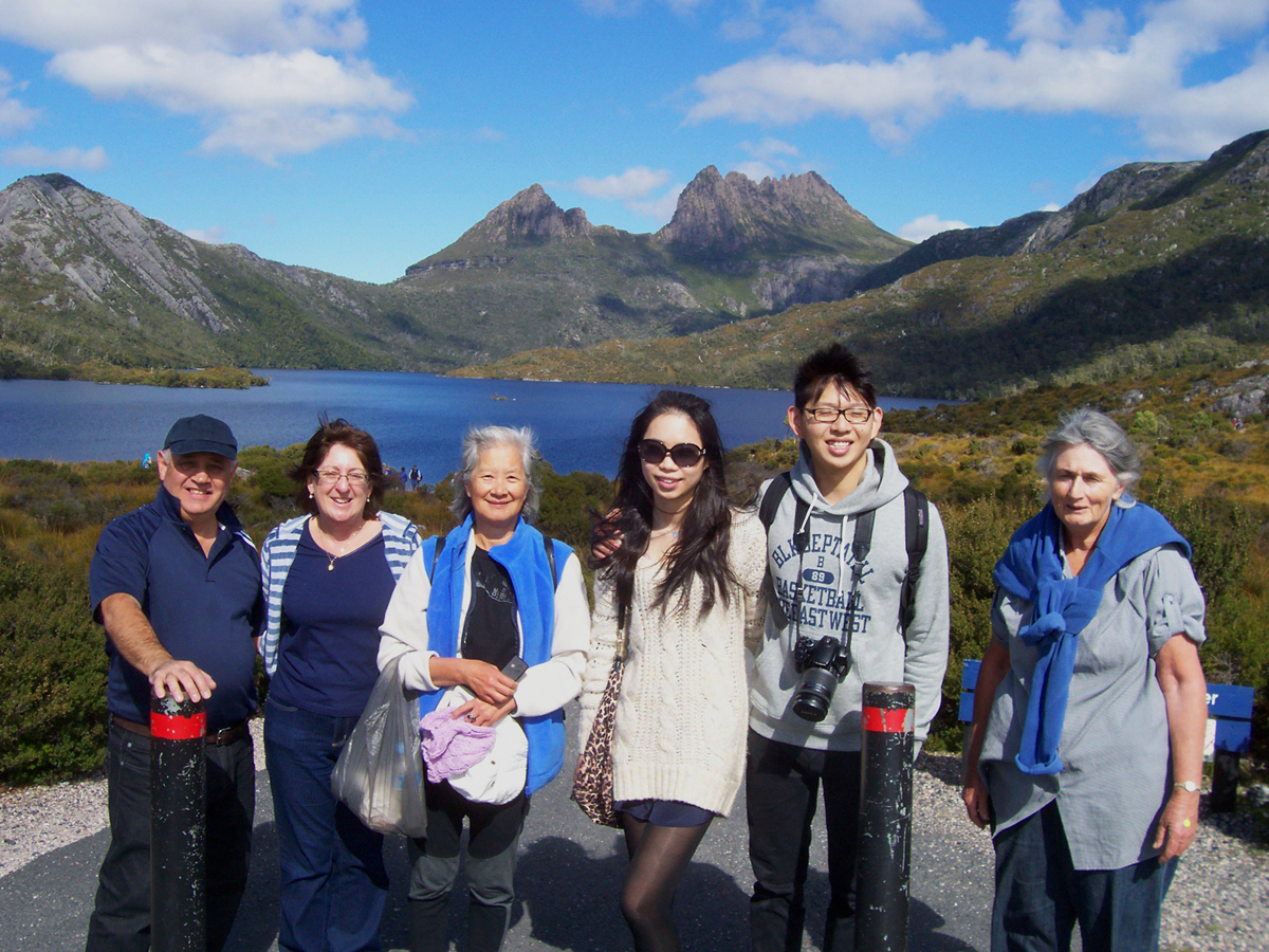 Cradle Mountain Coach Day Tours ex Launceston Tasmania