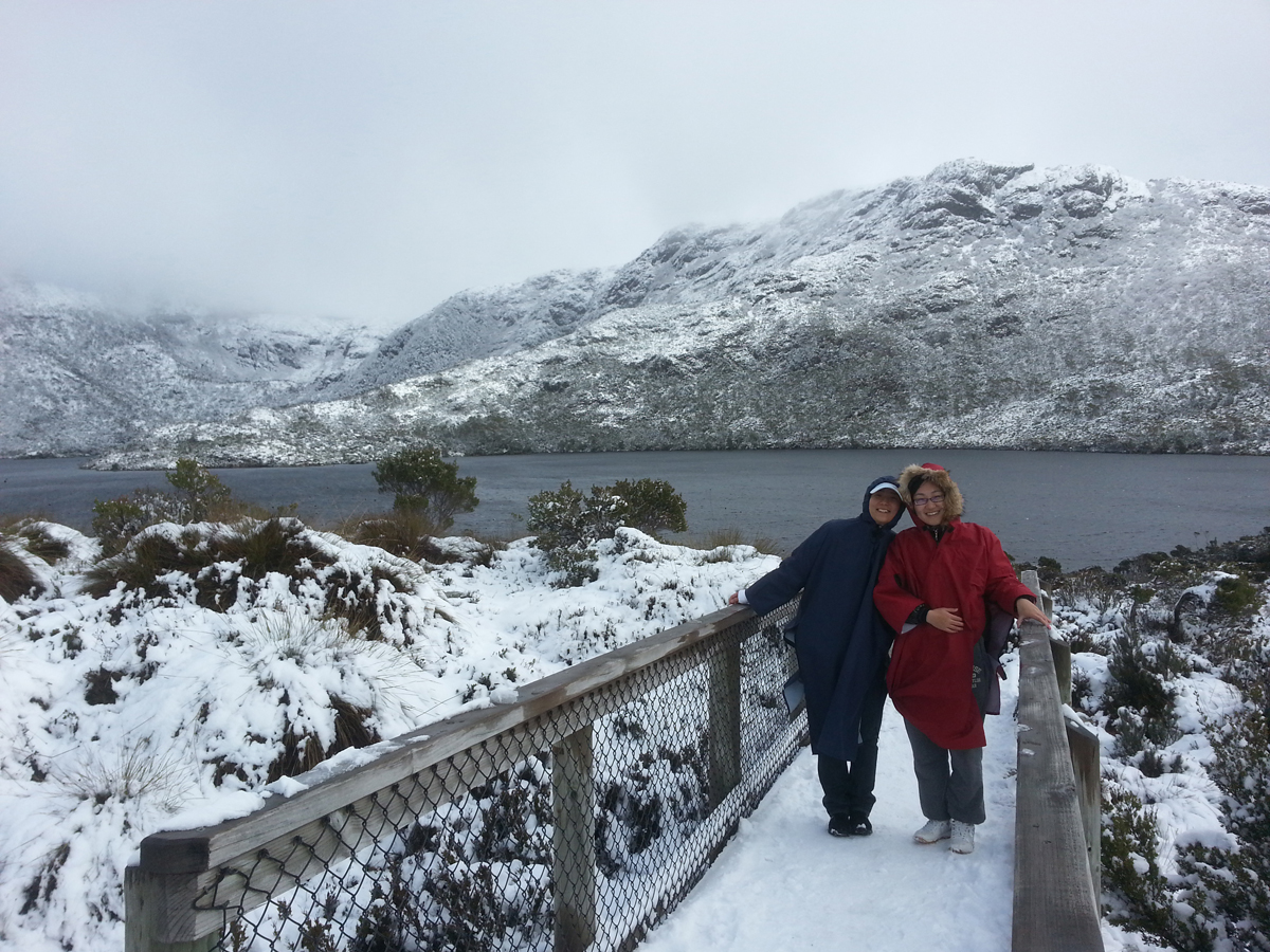 Cradle Mountain snow dove lake